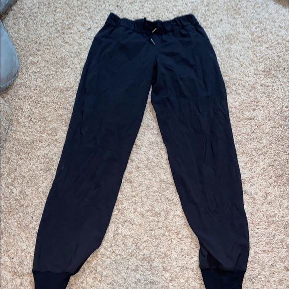 Lululemon joggers - Picture 1 of 3